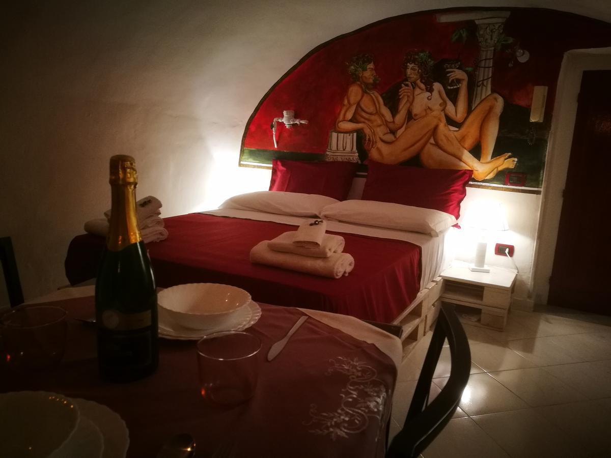 Domus Vinaria Bed & Breakfast Наполи Екстериор снимка