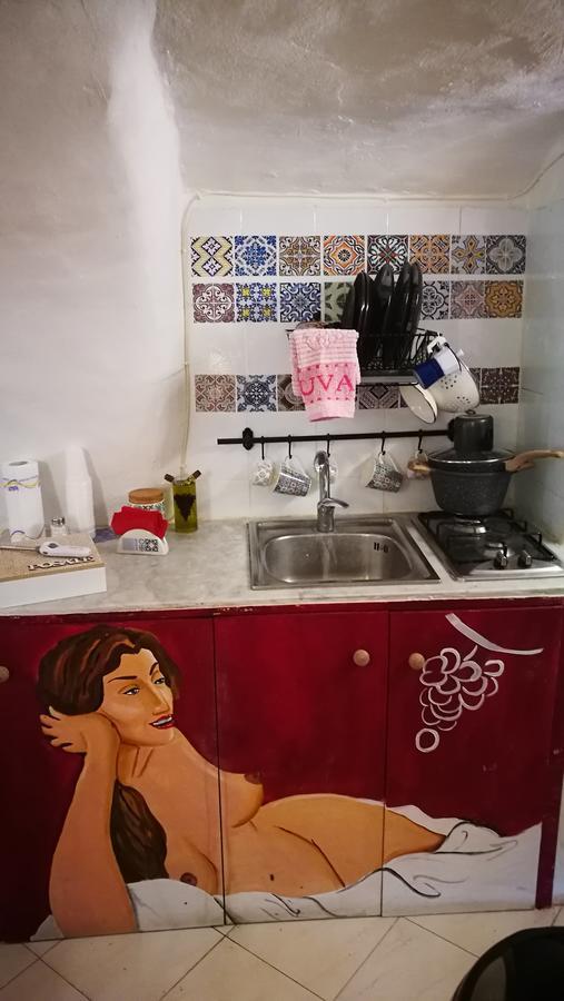 Domus Vinaria Bed & Breakfast Наполи Екстериор снимка